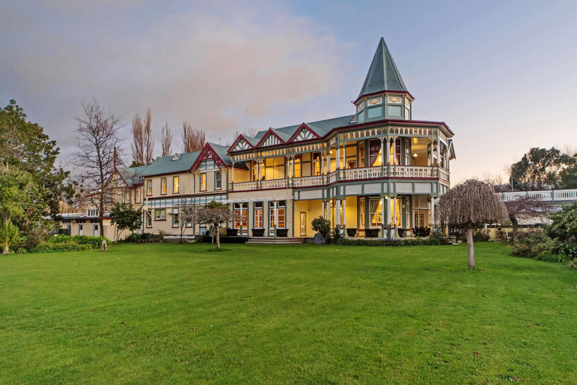 ホテルHighden Manor Estate パーマストンノース エクステリア 写真