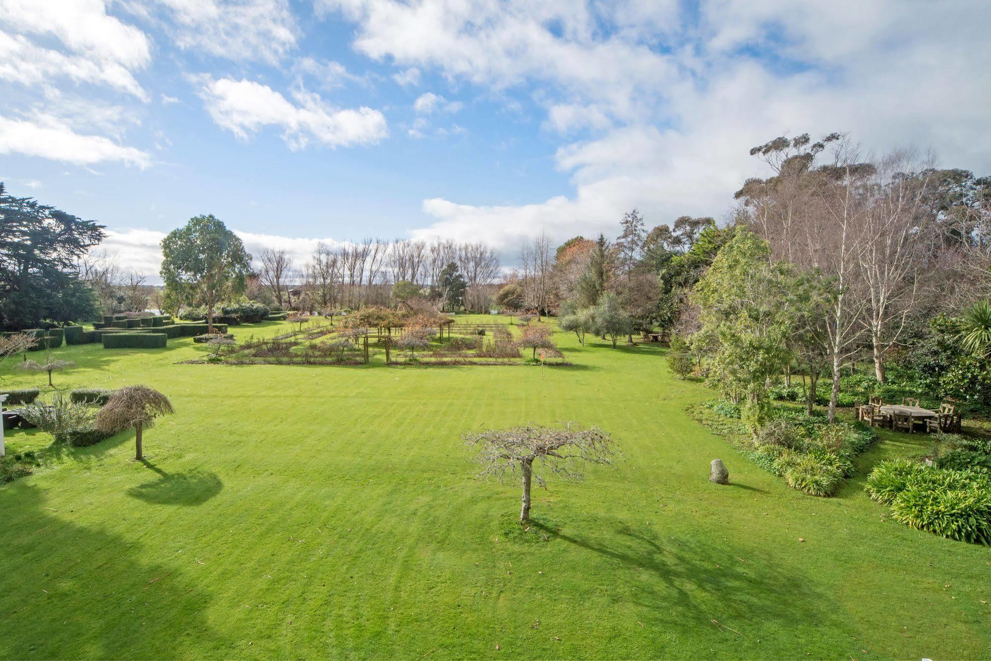 ホテルHighden Manor Estate パーマストンノース エクステリア 写真