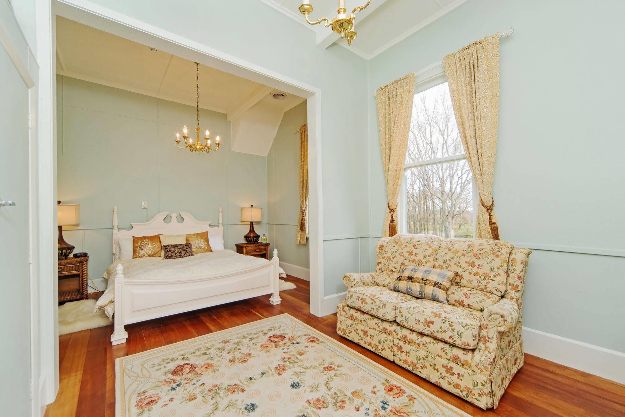 ホテルHighden Manor Estate パーマストンノース エクステリア 写真
