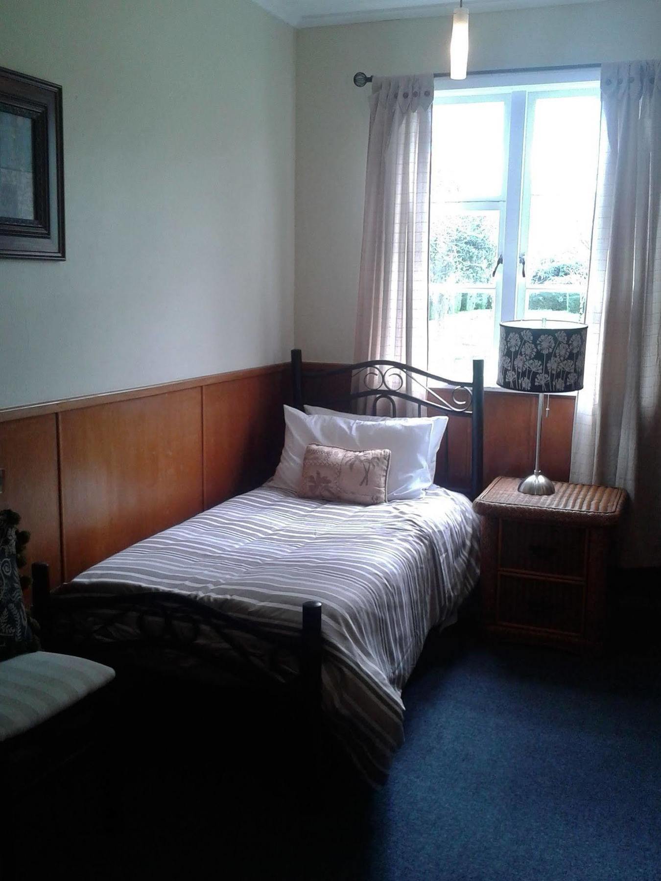 ホテルHighden Manor Estate パーマストンノース エクステリア 写真